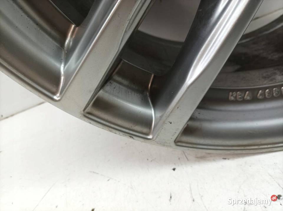 FELGA ALUMINIOWA R17 5X112 ET27 OC66MM 75JX17H2