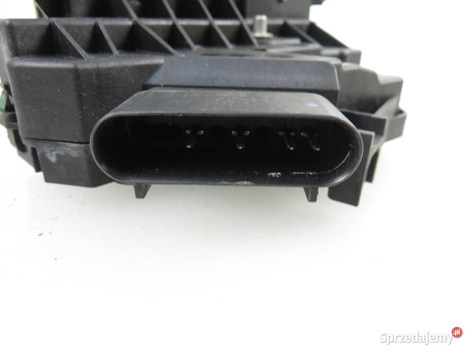 ZAMEK PRAWY PRZEDNI FORD MONDEO V osobowe małopolskie