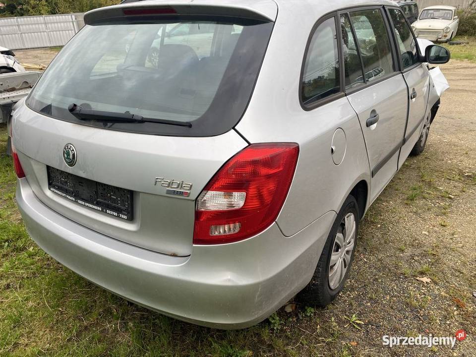 Skoda Fabia II części Rok produkcji 2010 Kociugi