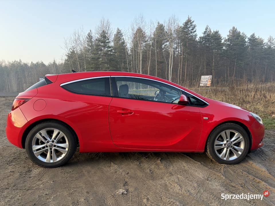 Opel Astra J GTC 20 CDTI 2012 nowy rozrząd 164KM Dąbrowa Górnicza