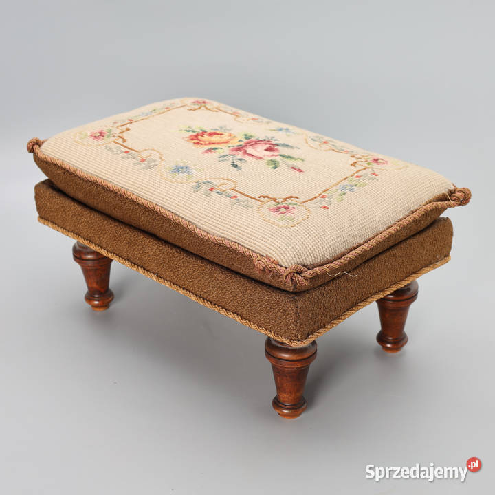 ARTexpert Podnóżek Ludwik Gobelin motyw kwiatowt zachodniopomorskie Dobrzany