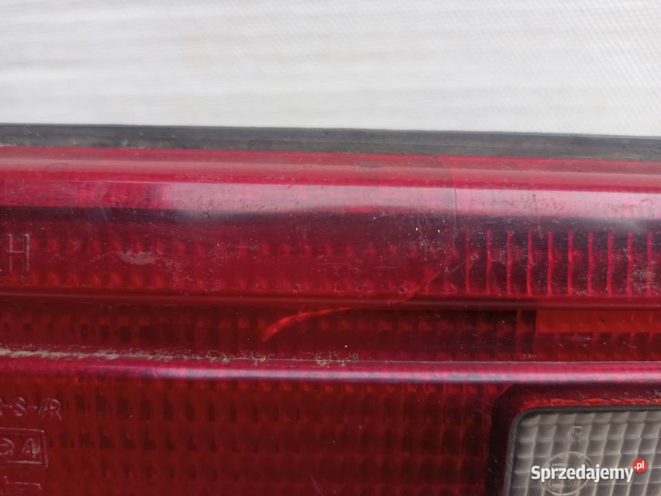 Nissan Sunny B11 lampa tył tylna lewa IKI wkład lampy tylne Sieradz