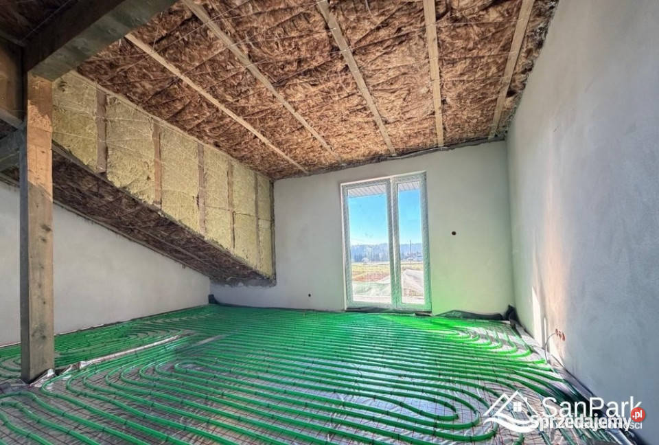 Sprzedaż mieszkania Lesko 80m2 4pokojowe podkarpackie