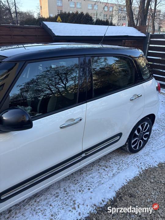 Fiat 500 L Hatchback