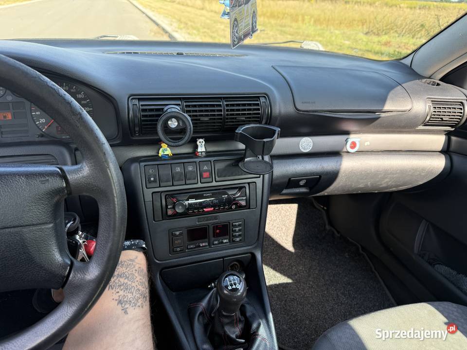 Audi a4 b5 16 benzyna manualna Osiny