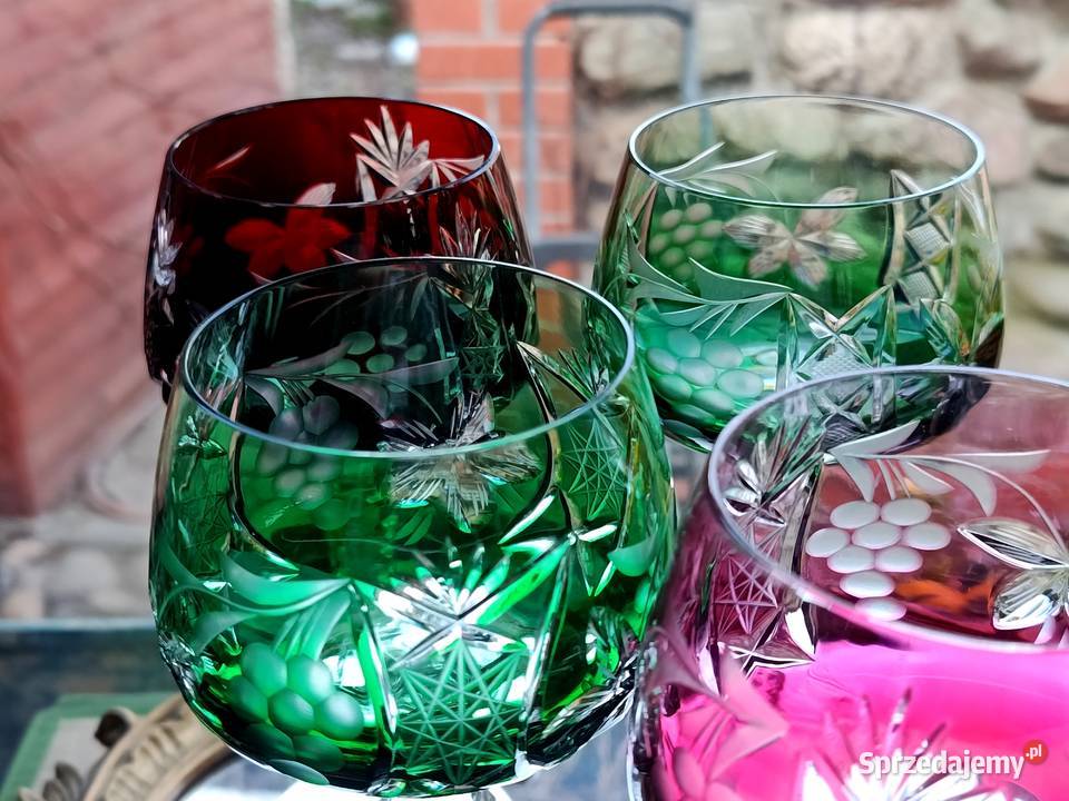 Śliczne kieliszki kryształowe Klenica