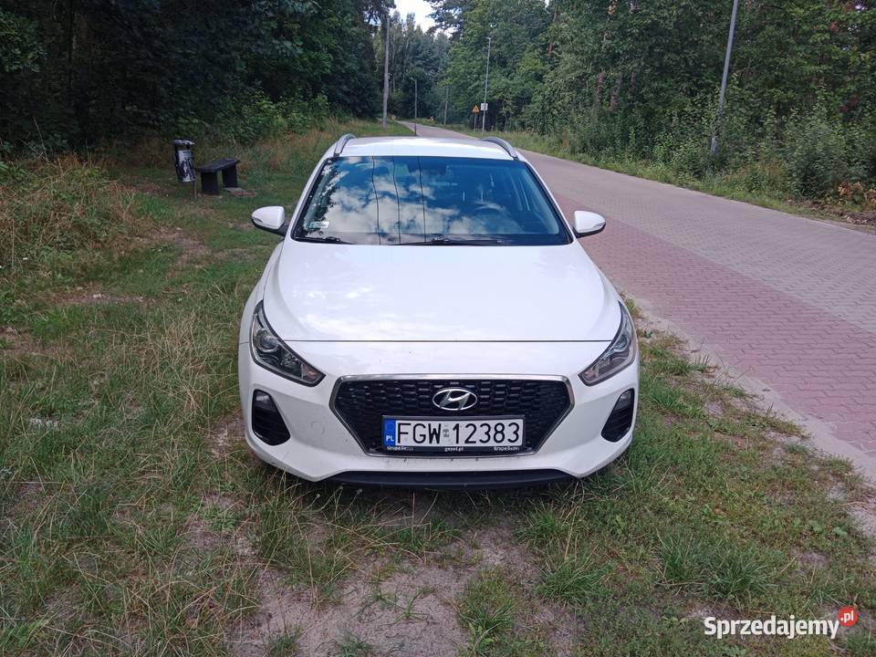 Hyundai i30 17r diesel sprzedam