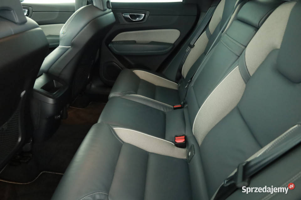 Volvo XC60 D4 Piaseczno sprzedam