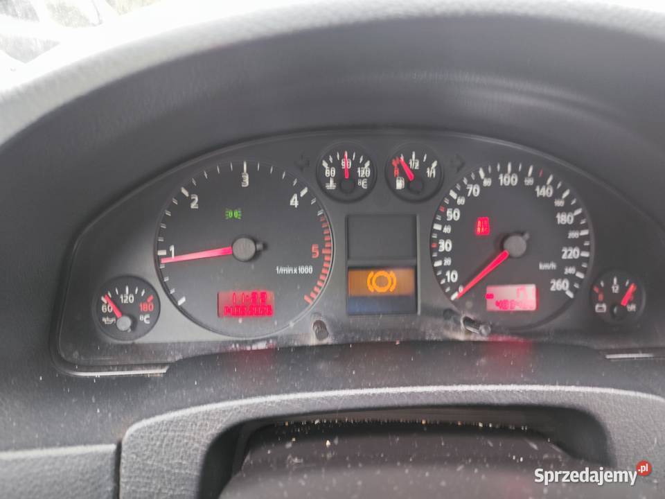 Audi A6 C5 2001 auto sprawne Lebiedziew