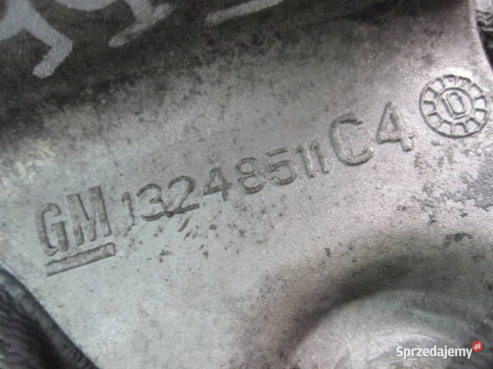 OPEL ASTRA 16 16V A16XER 115 12r łapa wspornik świętokrzyskie