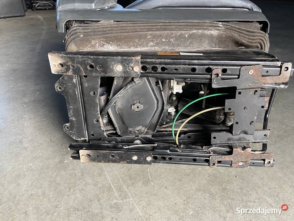 Fotel Kierowcy Lewy Daf LF CF Isri 630300168539 ciężarowe Maszewo