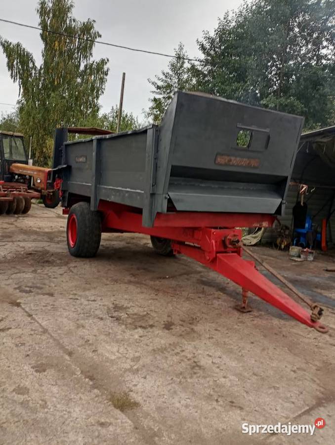 Rozrzutnik obornika Kiwity