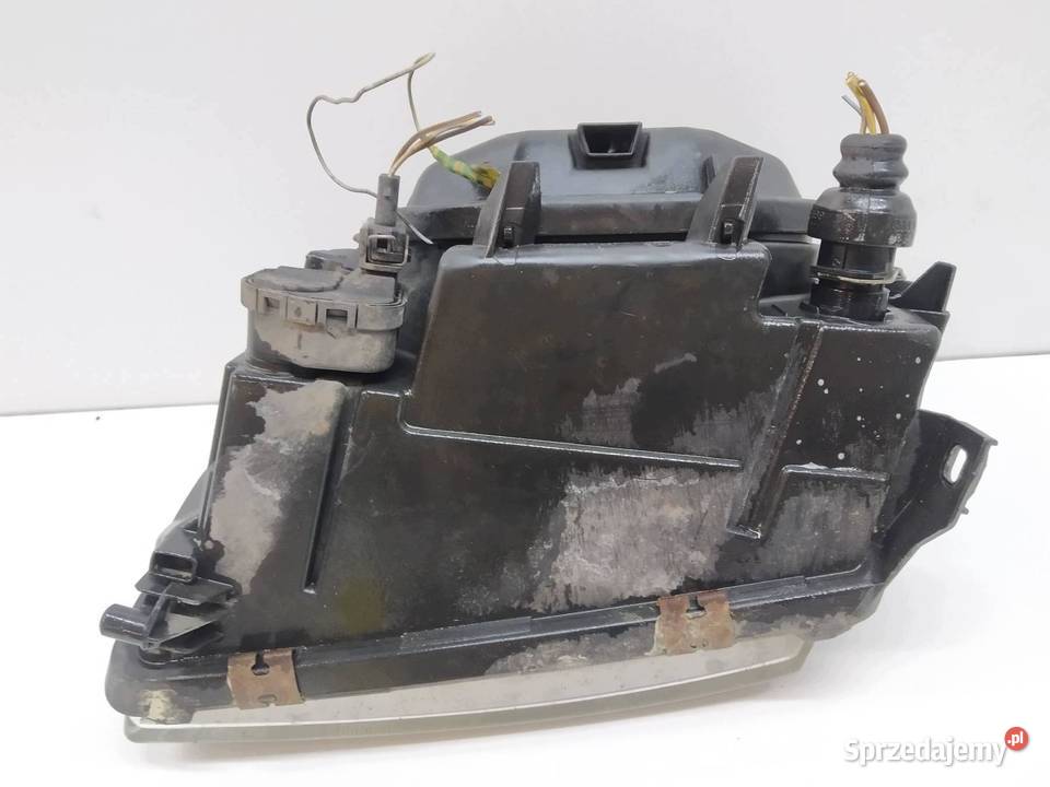 LAMPA PRZÓD PRAWA EU PRZED LIFT 5D0941004E Audi