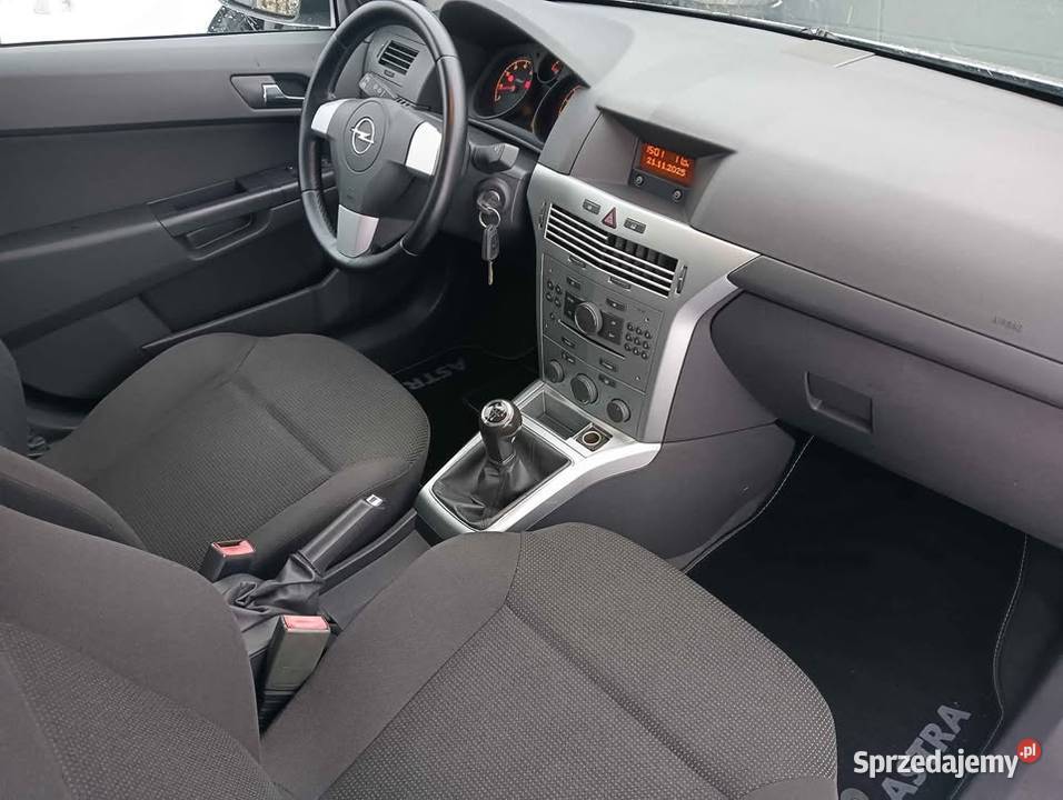 Astra H 2009r 14 90 Benzyna Lift Klimatyzacja manualna Astra Jasło