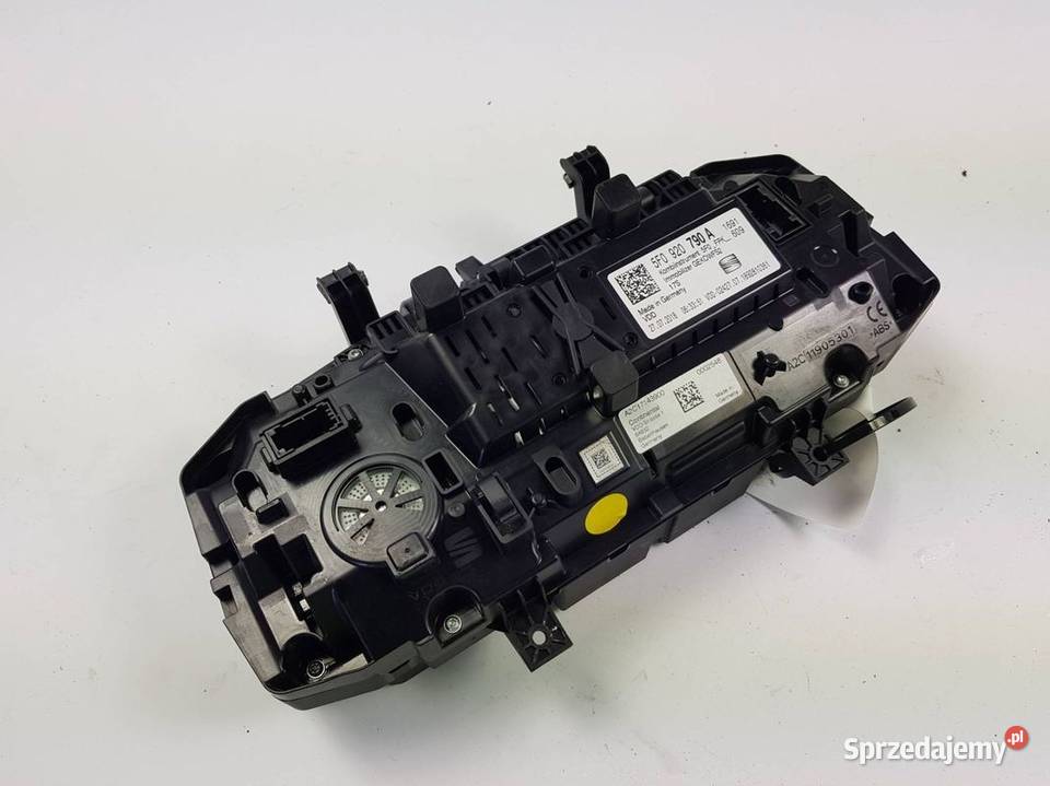 LICZNIK ZEGAR SEAT LEON III 5F0920790A osobowe Pozostałe