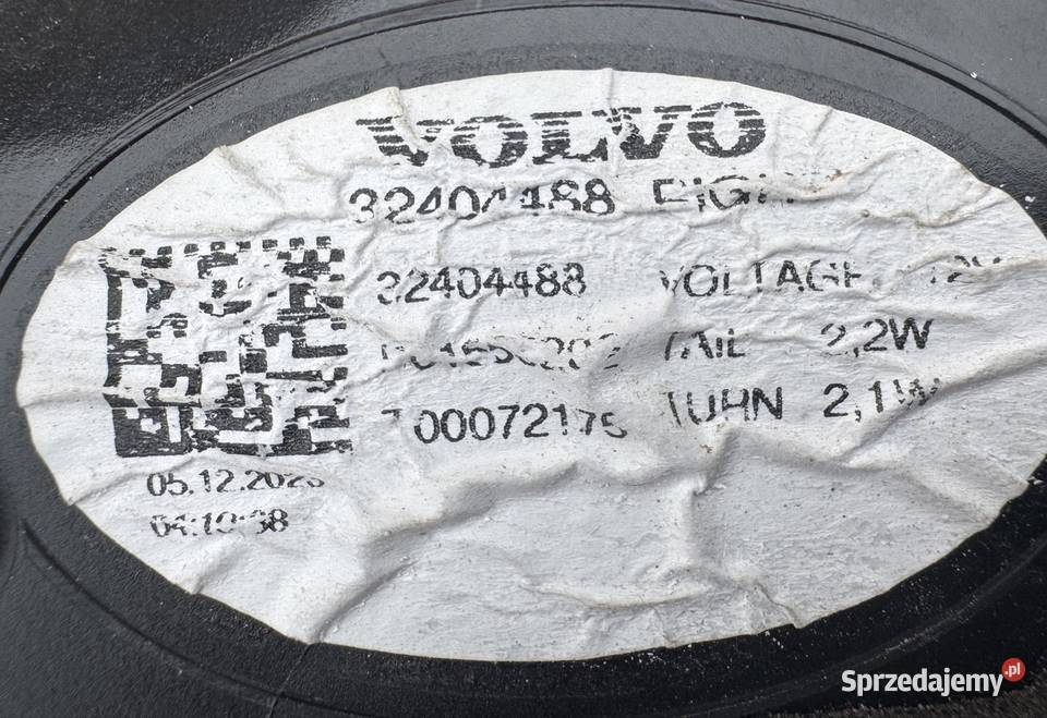 Lampa tył tylna prawa rh w klapę Volvo C40 wielkopolskie Międzychód