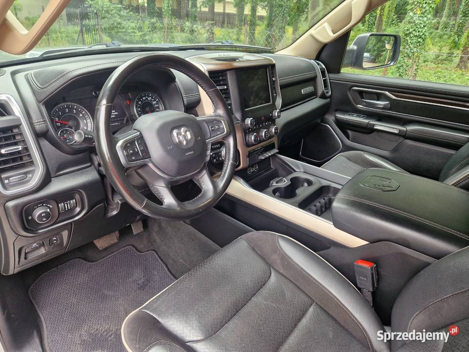 RAM 1500 Quad Cab Longbed Laramie benzyna+LPG Warszawa sprzedam