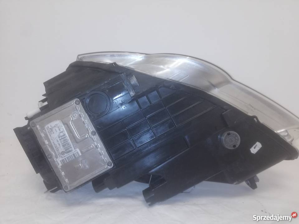 VW PASSAT B6 B6 XENON PRAWY 3C0 941 752G