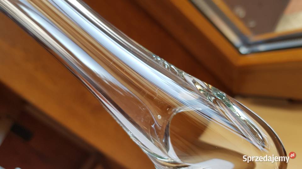 Wazon z liściem liśćmi flet Ząbkowice szkło PRL Dąbrowa Górnicza