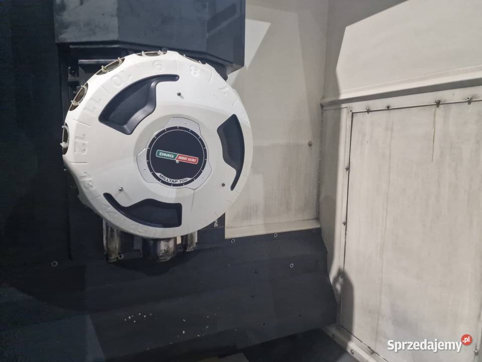 DMG MORI Milltap 700 2012 3osiowe centrum CNC Chybie