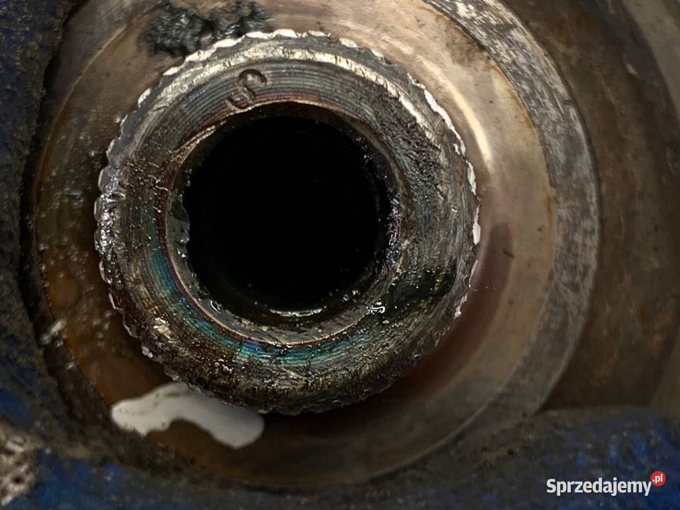 PÓŁOŚ PRAWY PRZÓD AUDI A6 C6 4F0407272J 27 180