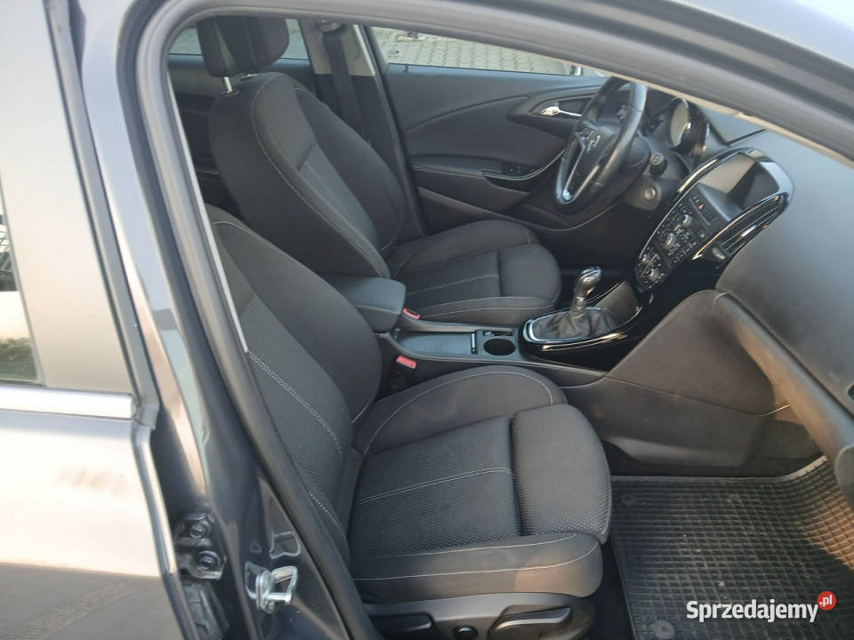 Opel Astra 16 CTDI alufelgi klimatronik navi tempomat sprzedam