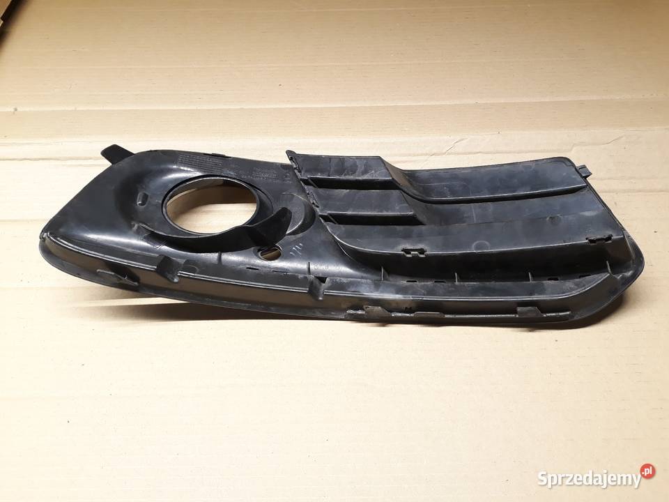 AUDI Q5 8R0 LIFT KRATKA LEWA ZDERZAKA PRZÓD Międzychód