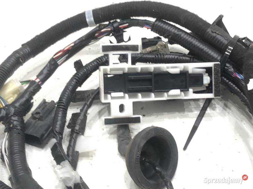 WIĄZKA KLAPY TOYOTA COROLLA E21 18 98 PRZEWÓD Klapy bagażnika