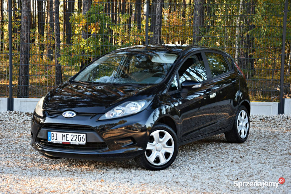 Ford Fiesta 14 Benz 96 Klima Serwis Super Stan centralny zamek Ostrów Mazowiecka