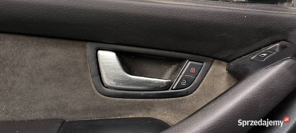 BOCZEK LEWY PRZÓD AUDI A8 D3 Lipno