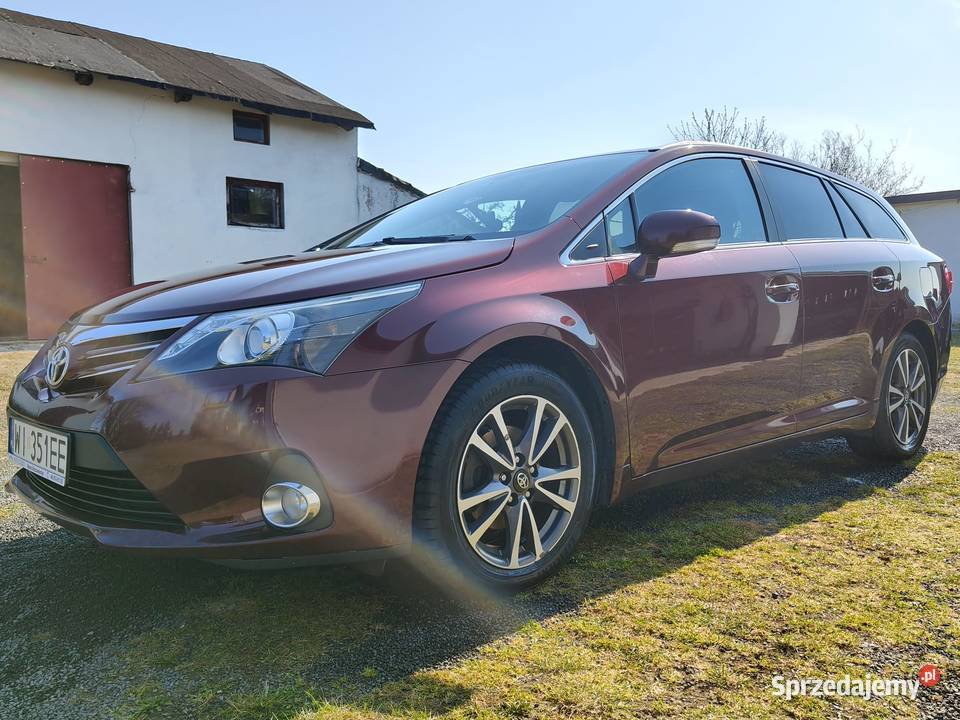 Toyota Avensis serwis ASO 2x koła skórzana tapicerka Rawa Mazowiecka