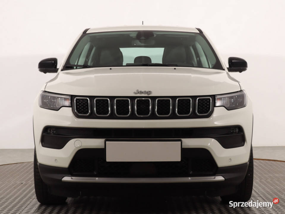 Jeep Compass 15 Turbo eHybrid asystent pasa ruchu Compass Katowice