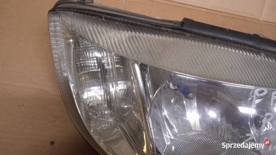 OPEL ZAFIRA A LAMPA PRZÓD PRAWA EU Lampy przednie Zbierkowo