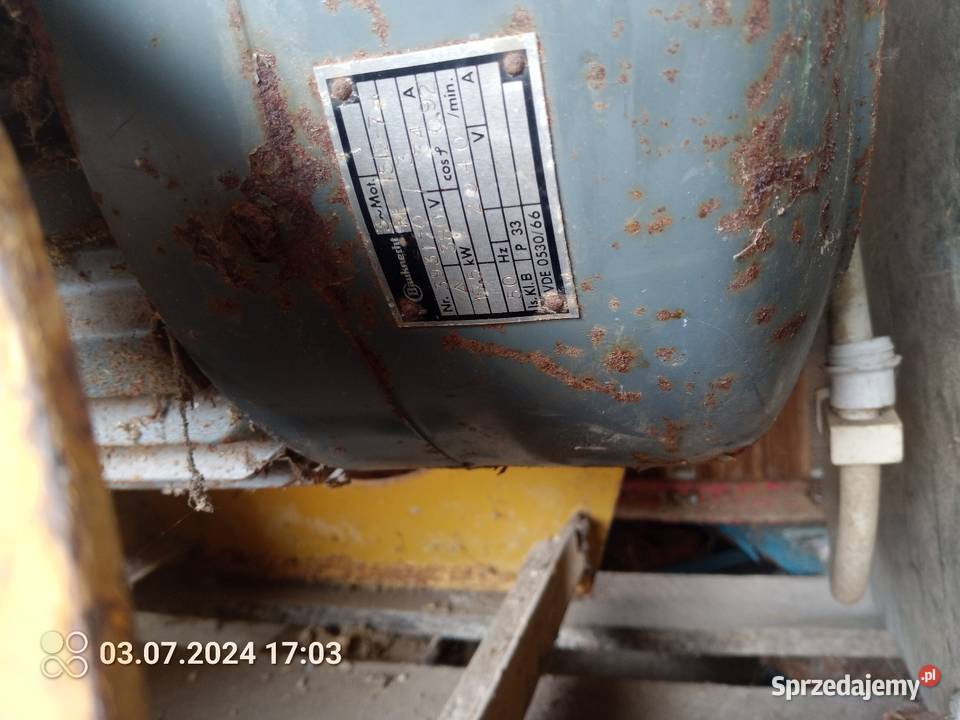 Młyn Śrutownik ssąco tłoczący bijakowydo trocin Ozorków