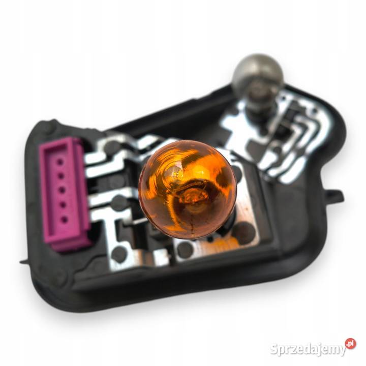 WKŁAD TYLNEJ LAMPY LEWY Renault Megane III kombi Chełm