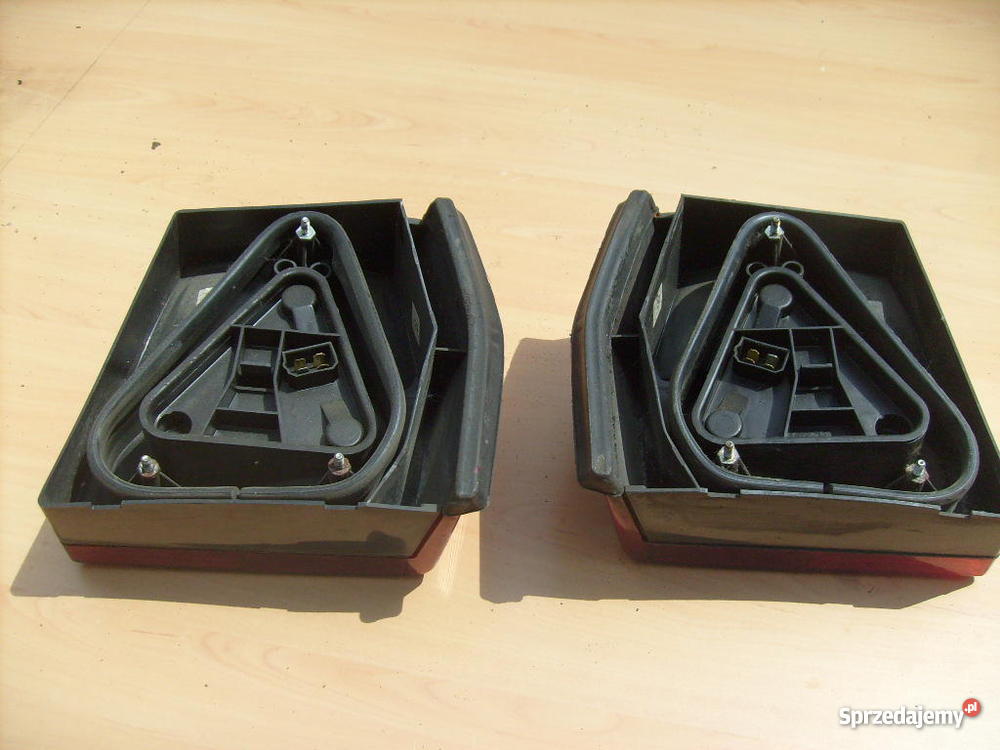 Tylne lampy Skoda FavoritForman