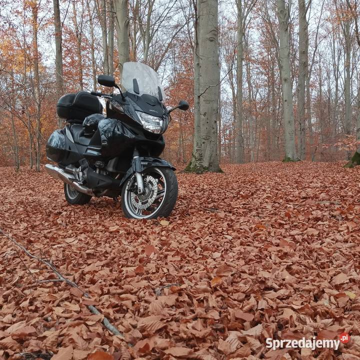 Honda Deauville 700 Manasterz