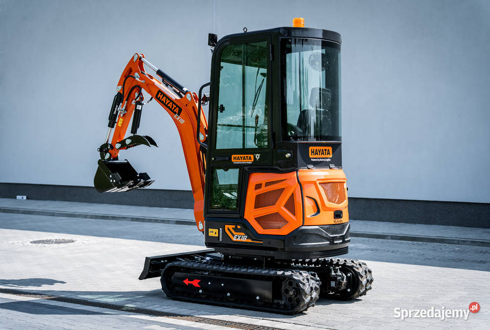 Koparka MiniKoparka 18T KUBOTA Skrętne ramie Warszawa