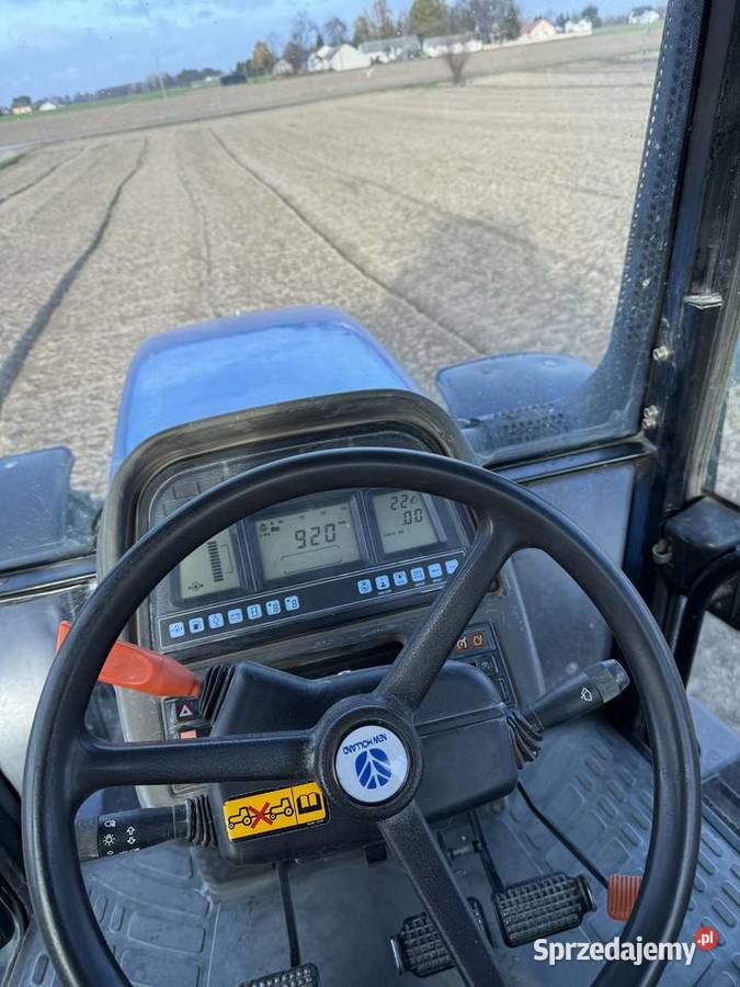 Holland tm190 New Holland Borki