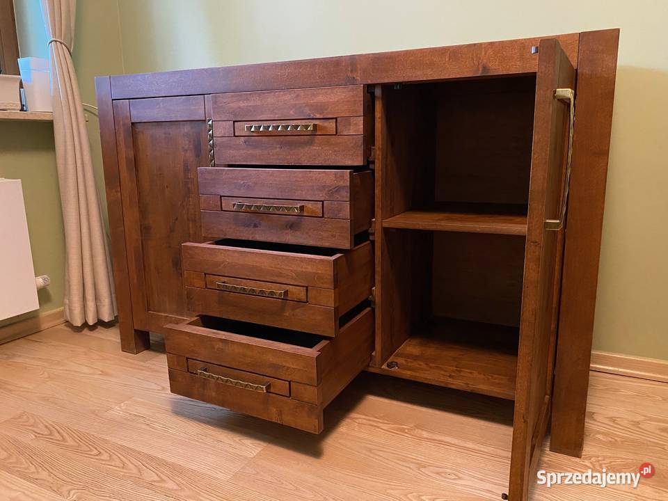 Sprzedam dużą komodę z litego drewna 55cm