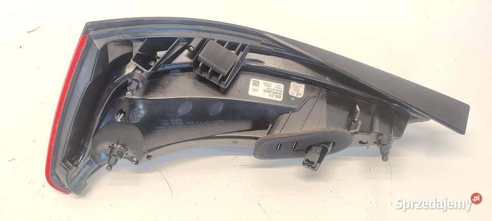 AUDI Q5 8R LAMPA LEWY TYŁ 8R0945093C