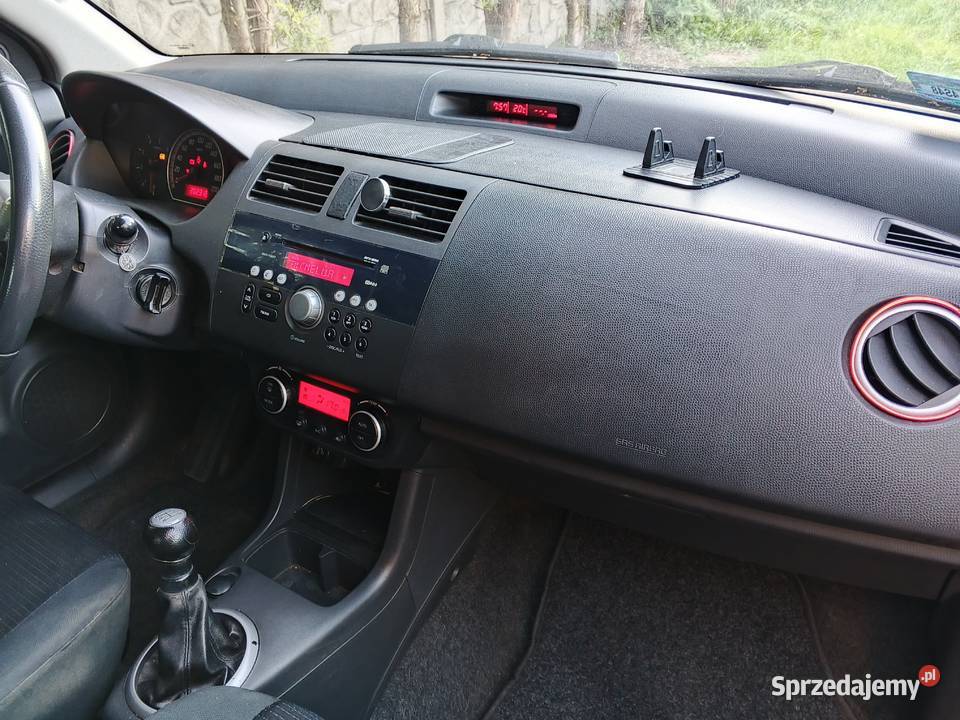 Suzuki Swift Comfort 13