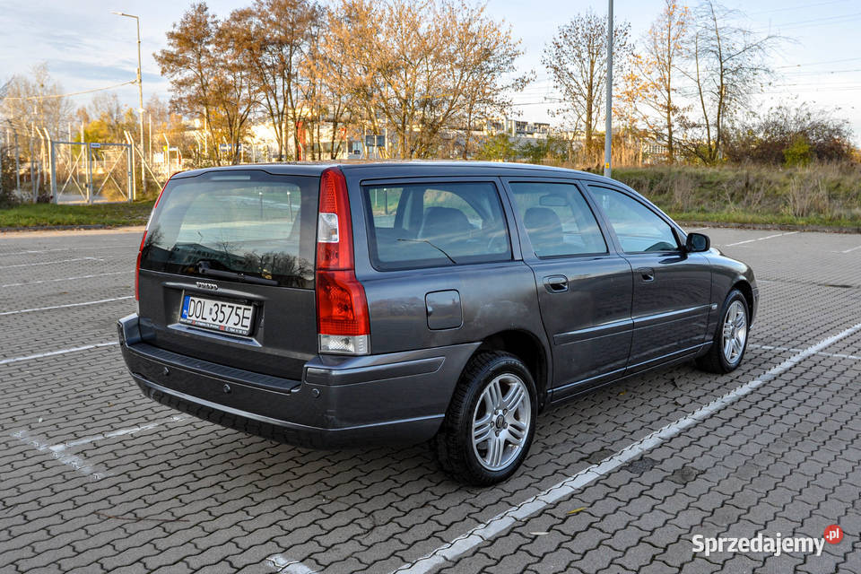 Volvo V70 24D5 185 2006 r Skóry Lift Wrocław sprzedam