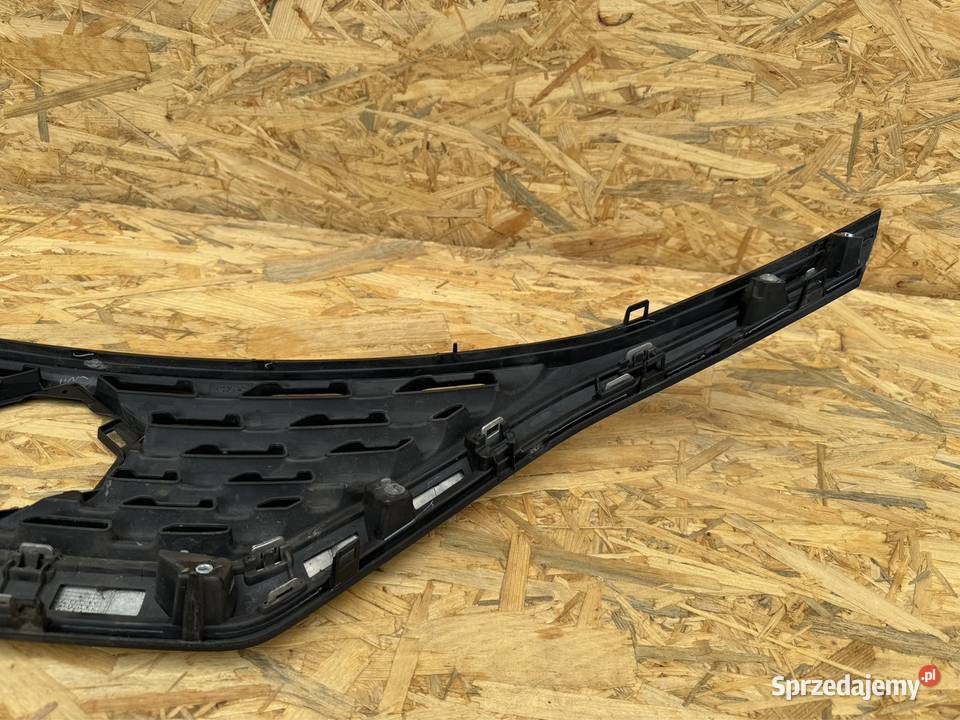Grill atrapa chłodnicy chrom Suzuki Baleno pod Międzychód