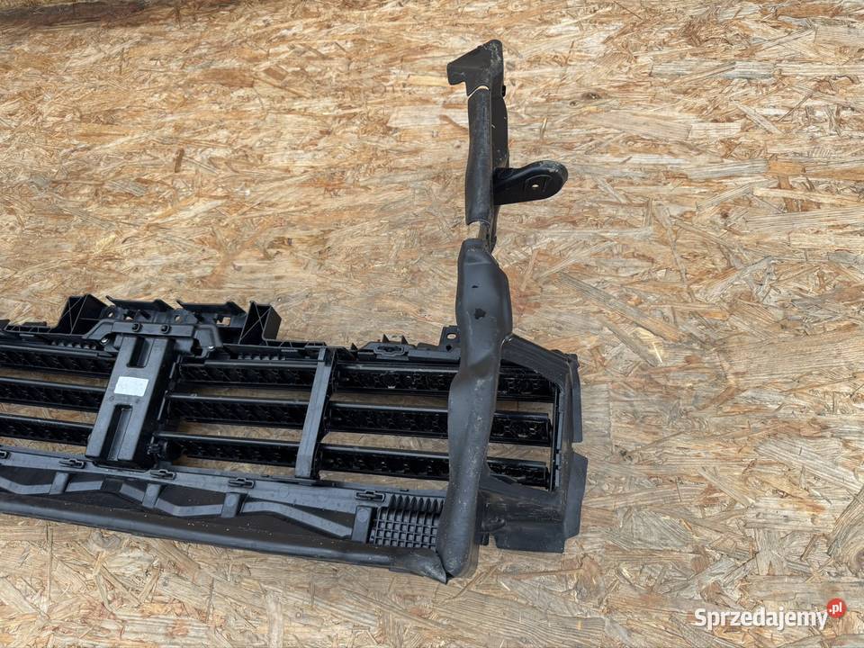 Żaluzja roleta wlot kanał powietrza bmw x2 u10 Międzychód