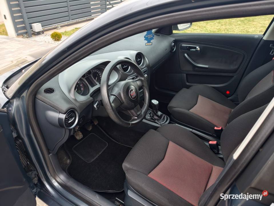 Seat Ibiza 14 16v Benzyna 4/5 świętokrzyskie Bodzentyn sprzedam