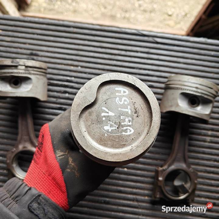 Tłoki Opel Astra 14 Puławy