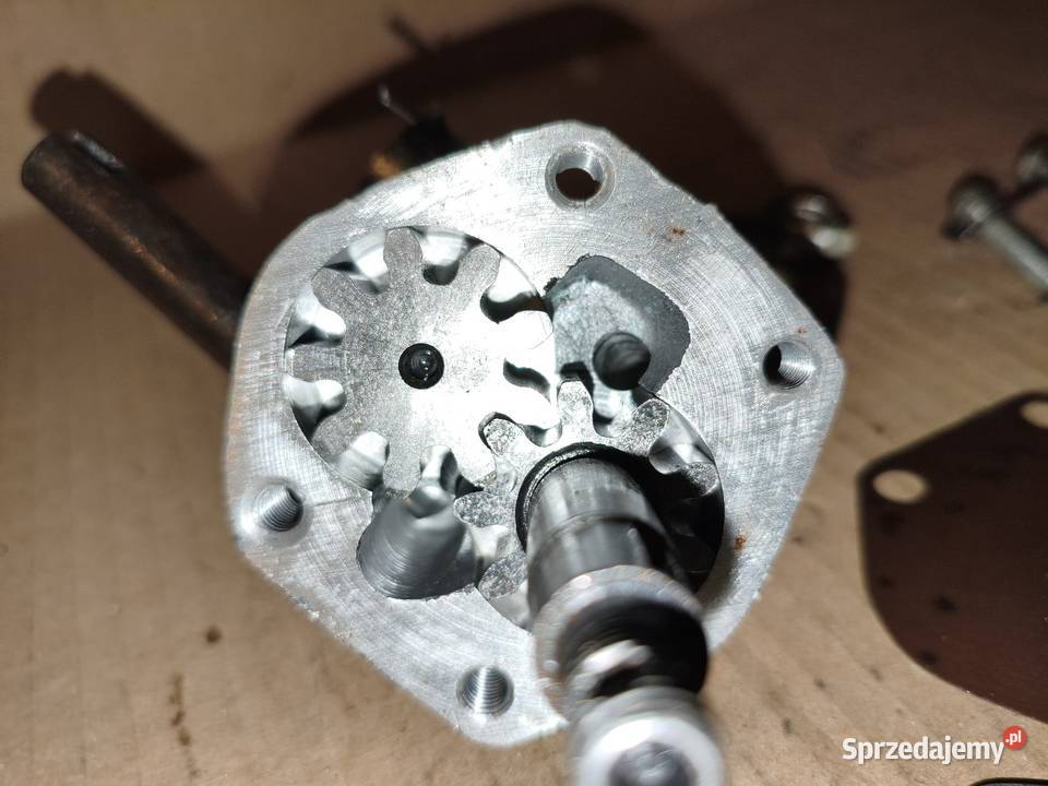 Pompa oleju Dniepr MT K650 wielkopolskie