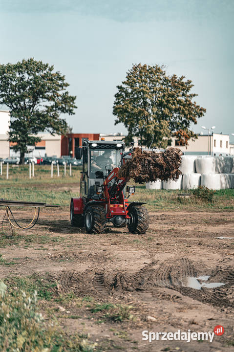 Nowa Farmer 811 4x4 ŁADOWARKA kołowa DOSTAWA Koparko ładowarki Wrocław