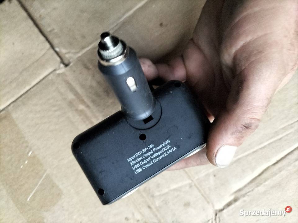 ZAPALNICZKA SAMOCHODOWA ROŹDZIELACZ GNIAZDA UBS osobowe Kamień-Kolonia